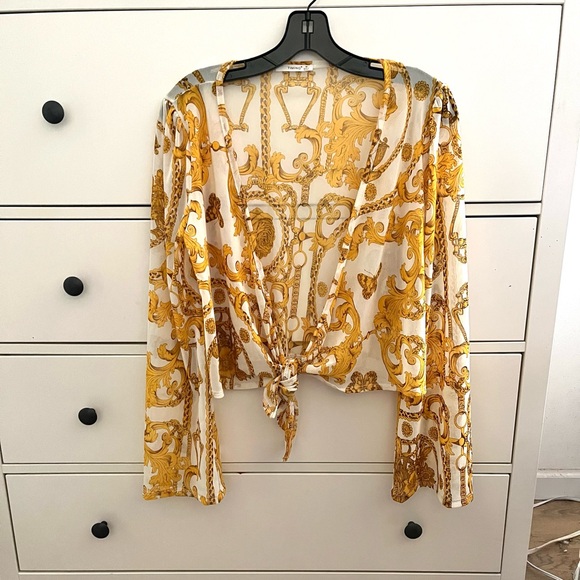 FASHION NOVA timing tie front blouse yellow size M - Picture 4 of 6